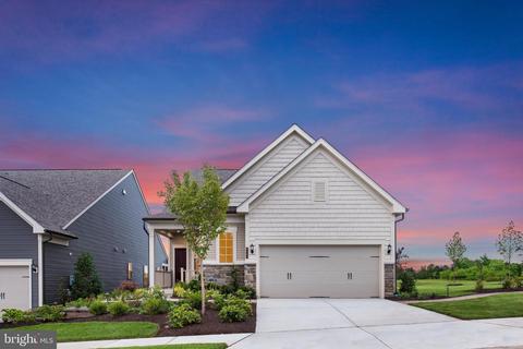 6732 Azalea Garden Ln, Haymarket, VA 20169