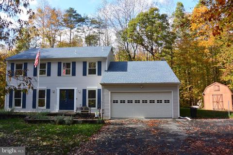 14448 Alps Dr, Woodbridge, VA 22193