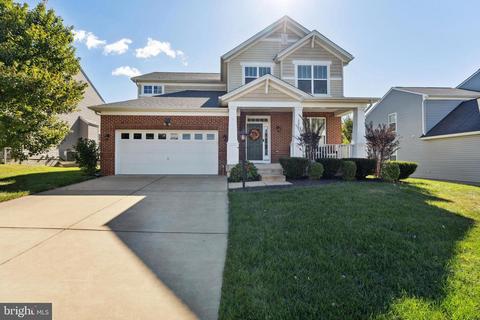 5573 Spriggs Meadow Dr, Woodbridge, VA 22193
