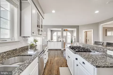 4064 Sapling Way, Triangle, VA 22172 photo 16