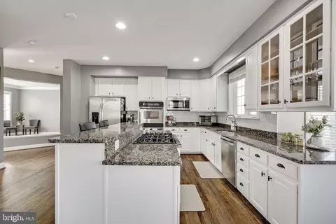4064 Sapling Way, Triangle, VA 22172 photo 14