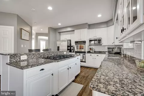 4064 Sapling Way, Triangle, VA 22172 photo 15