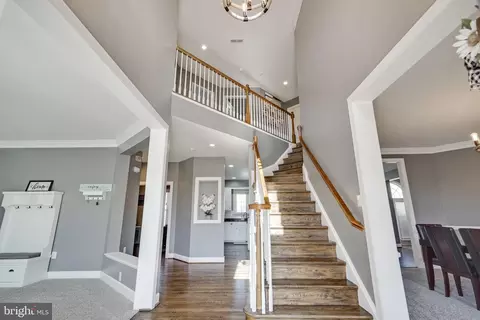 4064 Sapling Way, Triangle, VA 22172 photo 4