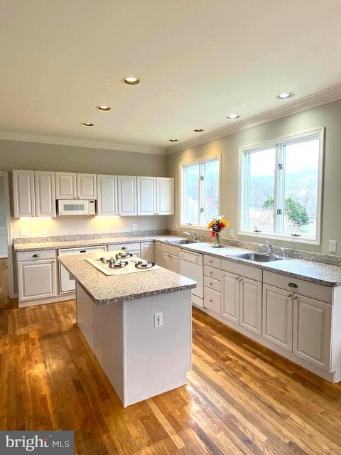 10431 Pineview Rd, Manassas, VA 20111 photo 4