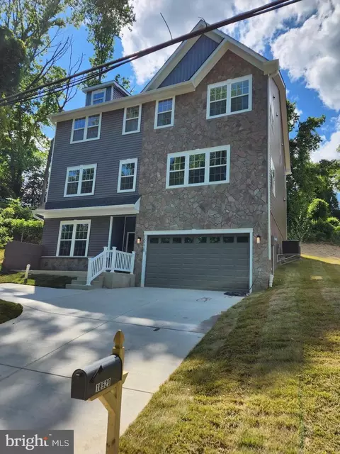 18520 Old Triangle Rd, Triangle, VA 22172 photo 2