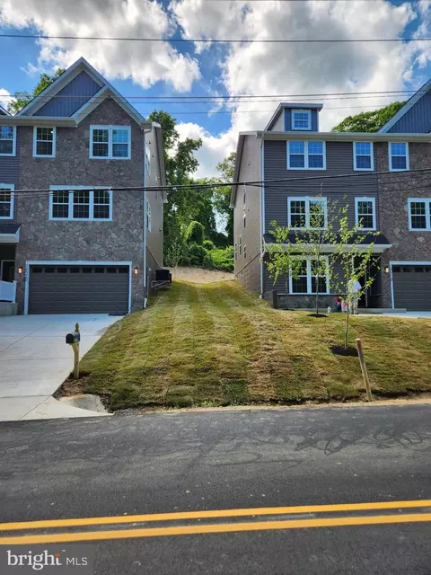 18520 Old Triangle Rd, Triangle, VA 22172 photo 4