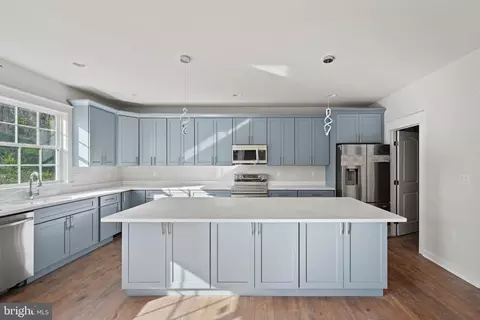 18520 Old Triangle Rd, Triangle, VA 22172 photo 16