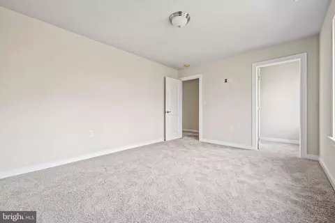 18520 Old Triangle Rd, Triangle, VA 22172 photo 32