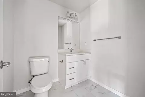 18520 Old Triangle Rd, Triangle, VA 22172 photo 28