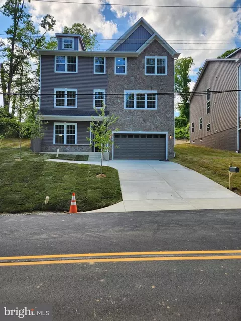 18520 Old Triangle Rd, Triangle, VA 22172 photo 3
