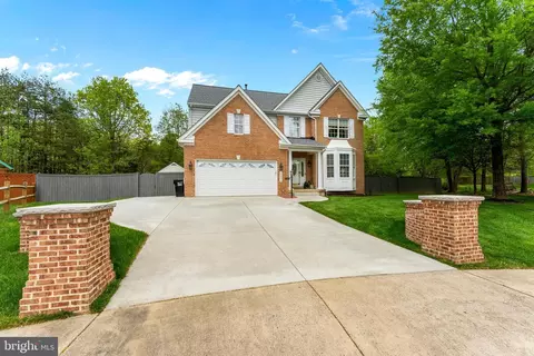 12933 Torchlight Dr, Woodbridge, VA 22193