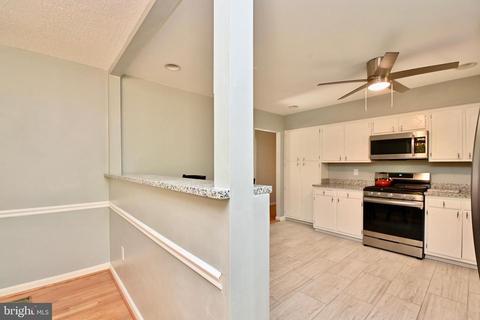 18416 Cabin Rd, Triangle, VA 22172 photo 8