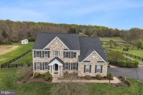 15870 Parnell Ct, Haymarket, VA 20169