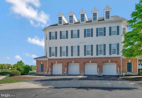 14564 Kylewood Way, Gainesville, VA 20155
