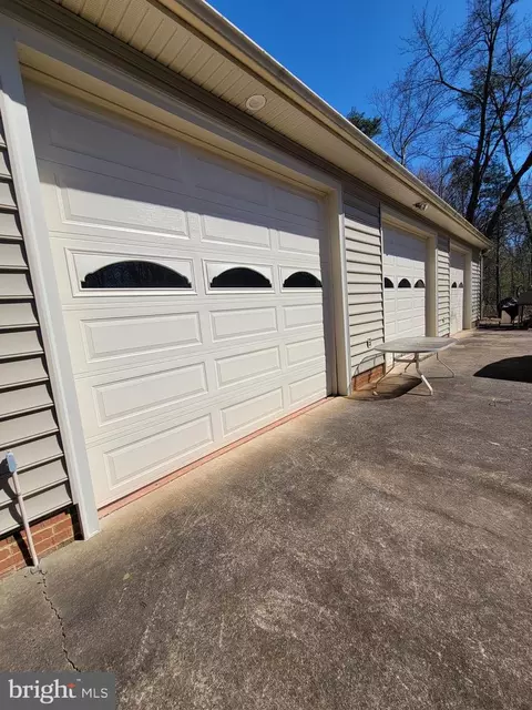 7501 Falkland Dr, Gainesville, VA 20155 photo 56