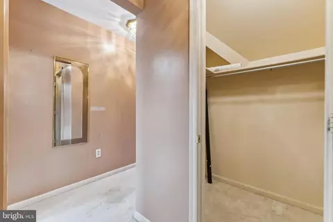 7501 Falkland Dr, Gainesville, VA 20155 photo 39