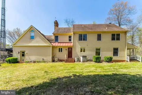 7501 Falkland Dr, Gainesville, VA 20155 photo 7