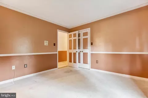 7501 Falkland Dr, Gainesville, VA 20155 photo 42