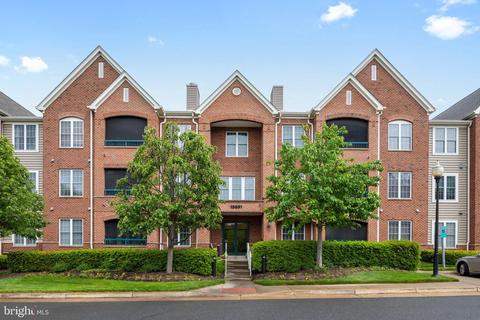 13891 Chelmsford Dr #204, Gainesville, VA 20155
