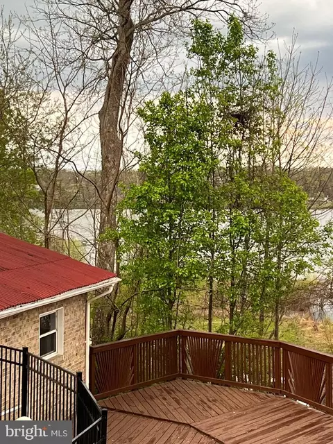 18429 Cabin Rd, Triangle, VA 22172 photo 62