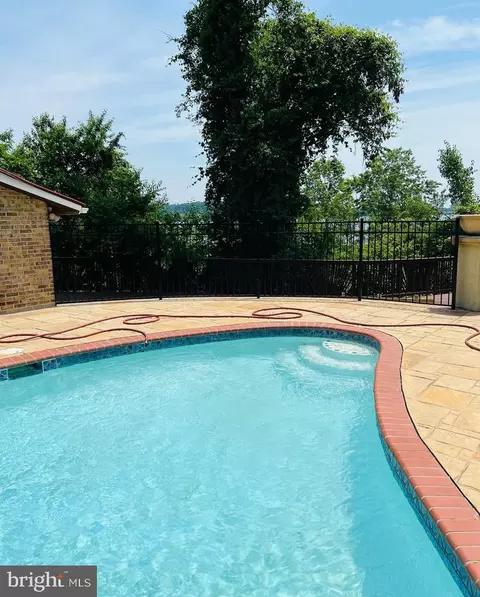 18429 Cabin Rd, Triangle, VA 22172 photo 17