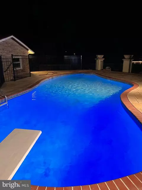 18429 Cabin Rd, Triangle, VA 22172 photo 12