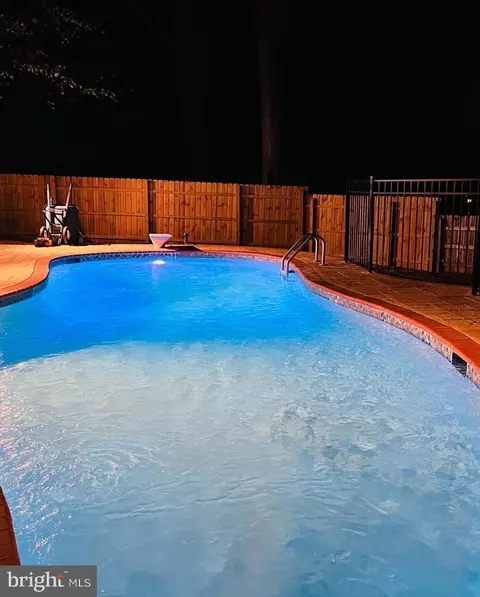 18429 Cabin Rd, Triangle, VA 22172 photo 18
