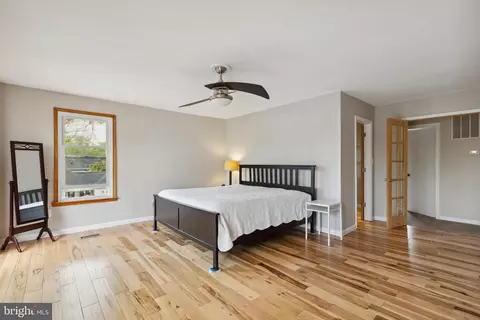 18429 Cabin Rd, Triangle, VA 22172 photo 23