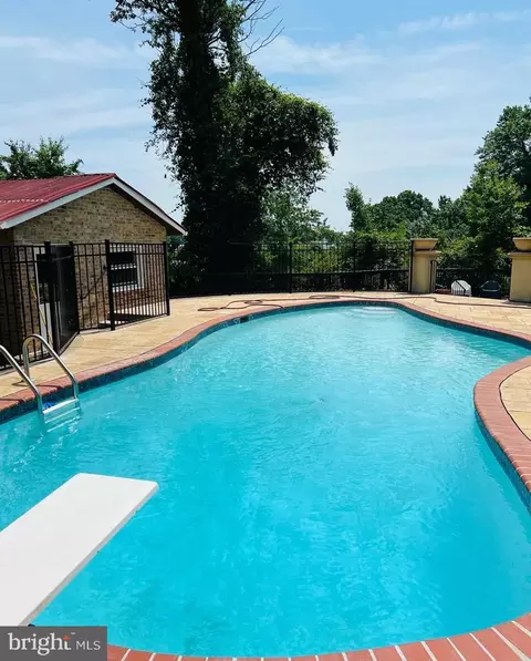 18429 Cabin Rd, Triangle, VA 22172 photo 8