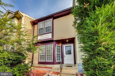18032 Olde Port Ln, Triangle, VA 22172