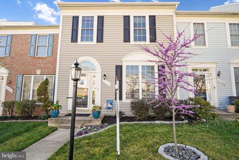 14160 Madrigal Dr, Woodbridge, VA 22193