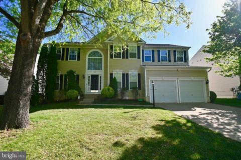 6382 Colonial Village Loop, Manassas, VA 20112