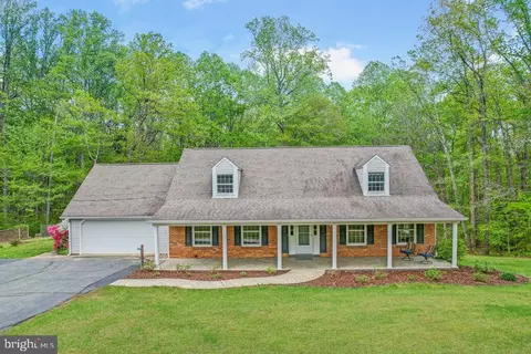 13667 Van Doren Rd, Manassas, VA 20112