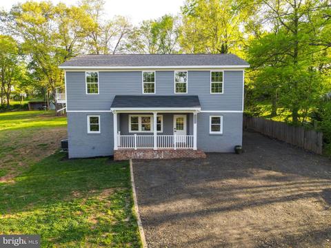 8733 Yorkshire Ln, Manassas, VA 20111