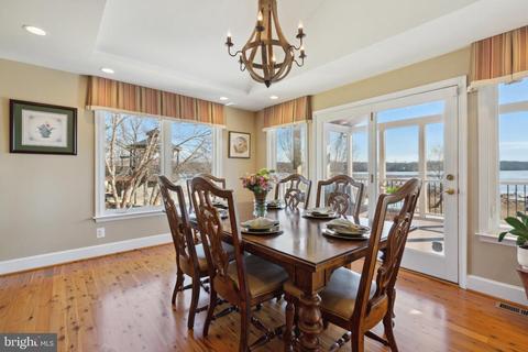 18497 Running Pine Ct, Triangle, VA 22172 photo 10