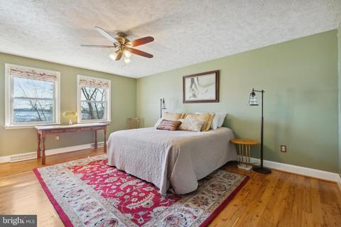 18497 Running Pine Ct, Triangle, VA 22172 photo 24