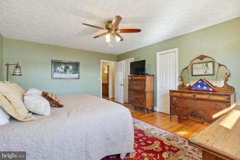 18497 Running Pine Ct, Triangle, VA 22172 photo 26