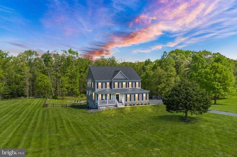 2790 Dustin Ct, Haymarket, VA 20169