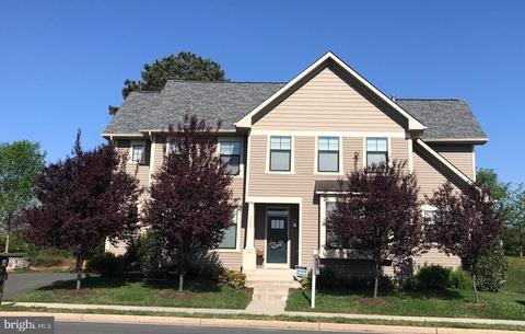 6740 Bleight Dr, Haymarket, VA 20169