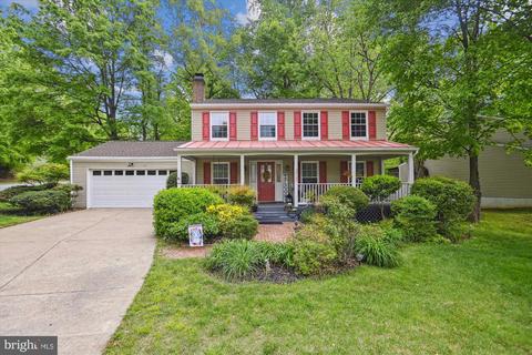 3816 Dalebrook Dr, Dumfries, VA 22025