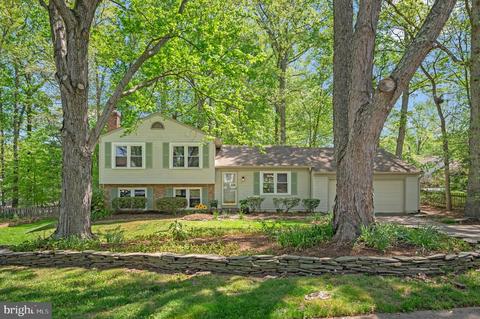 11923 Oakwood Dr, Woodbridge, VA 22192