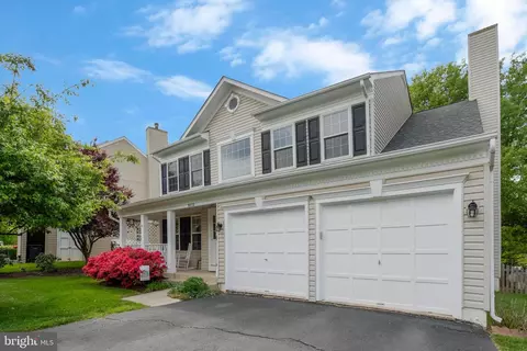 9832 Arrowood Dr, Manassas, VA 20111