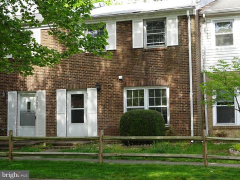 3791 Port Hope Pt, Triangle, VA 22172