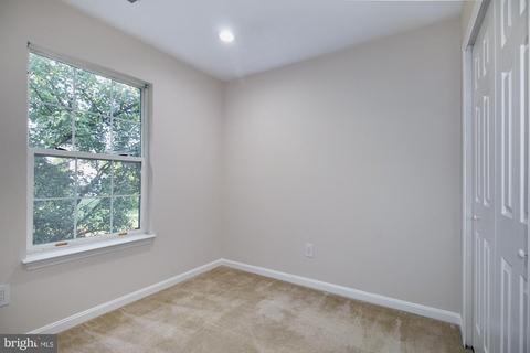 8302 Singleton Ter, Manassas, VA 20109 photo 17