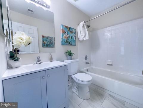 8302 Singleton Ter, Manassas, VA 20109 photo 16