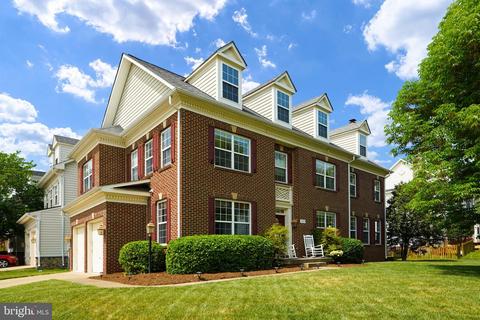 14902 Southern Crossing St, Haymarket, VA 20169