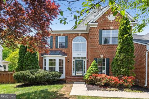 8410 Mossy Pines Way, Gainesville, VA 20155