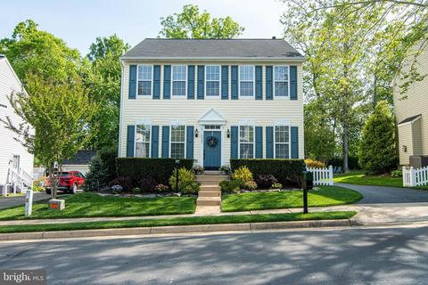 10047 Dragoon Guards Ct, Bristow, VA 20136