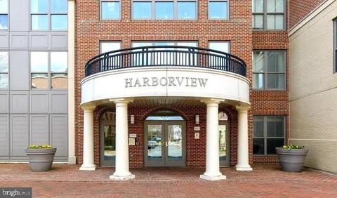 485 Harbor Side St #700, Woodbridge, VA 22191