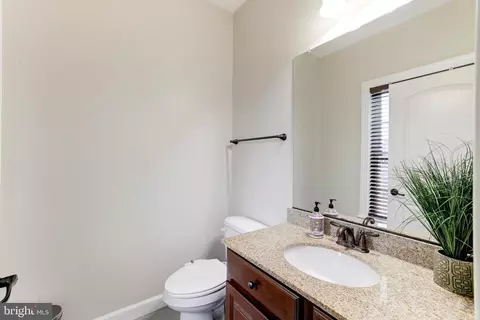 8252 Arrowleaf Turn, Gainesville, VA 20155 photo 40
